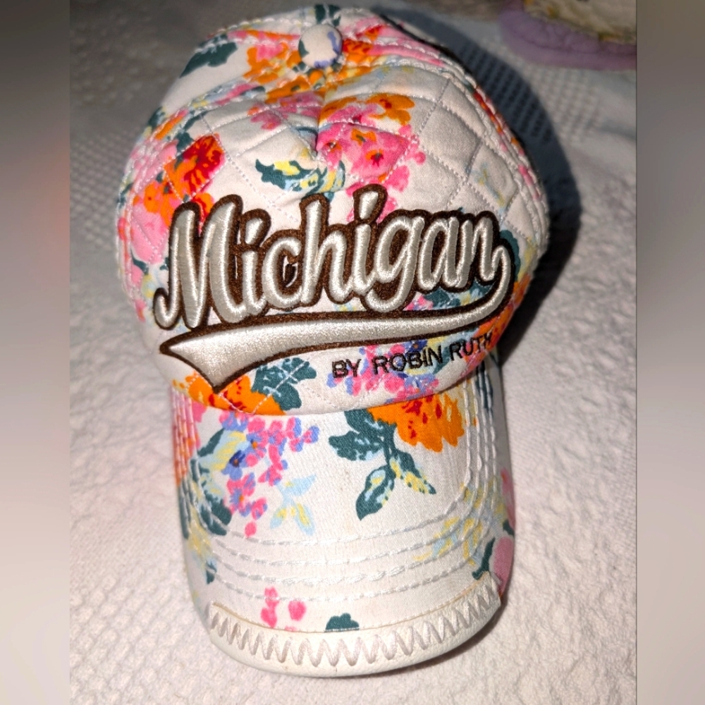 Embroidery Robin Ruth Michigan Baseball Cap Hat UNIQUE DESIGN USA Rare